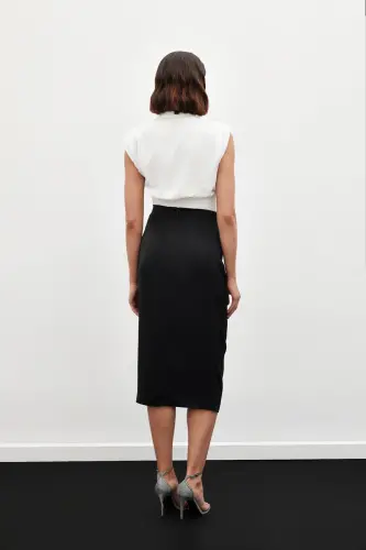 Pleated Satin Skirt - Black - 6