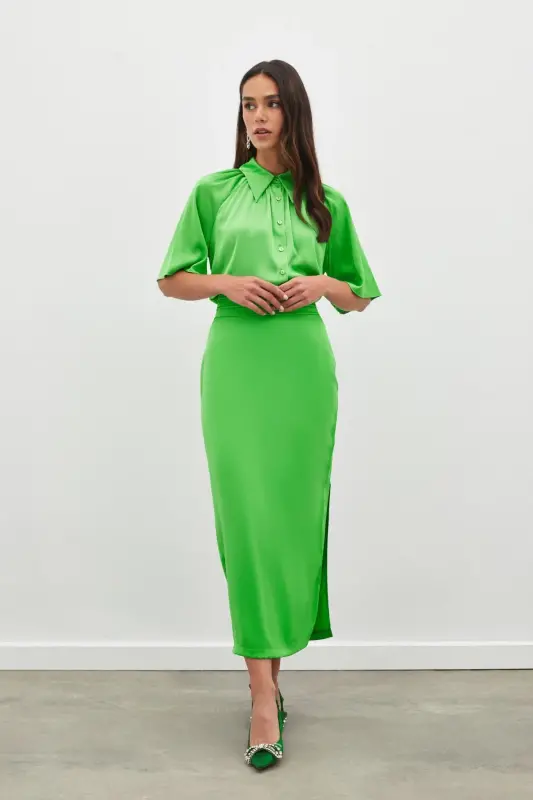 Pleated Satin Skirt with Belt Detail - LIGHT GREEN - 2