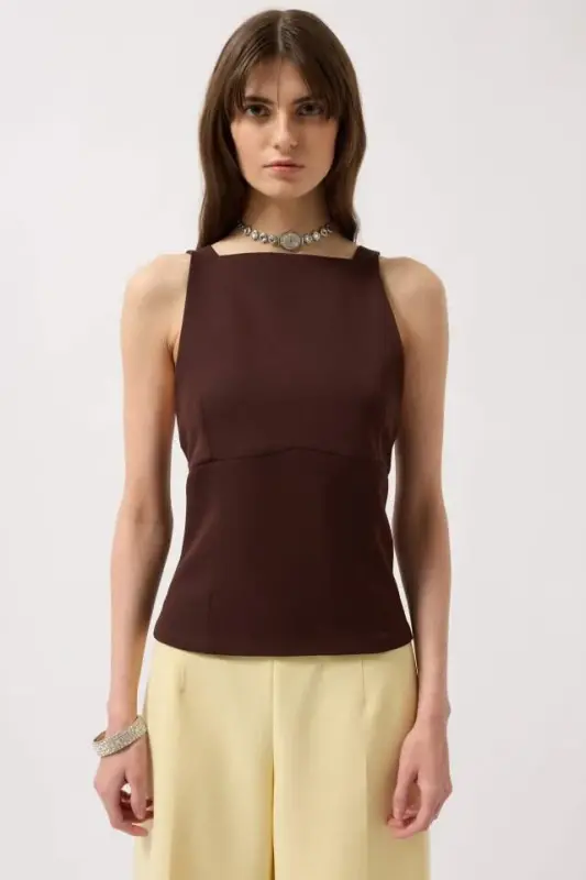 Pleated Strapless Blouse - 9