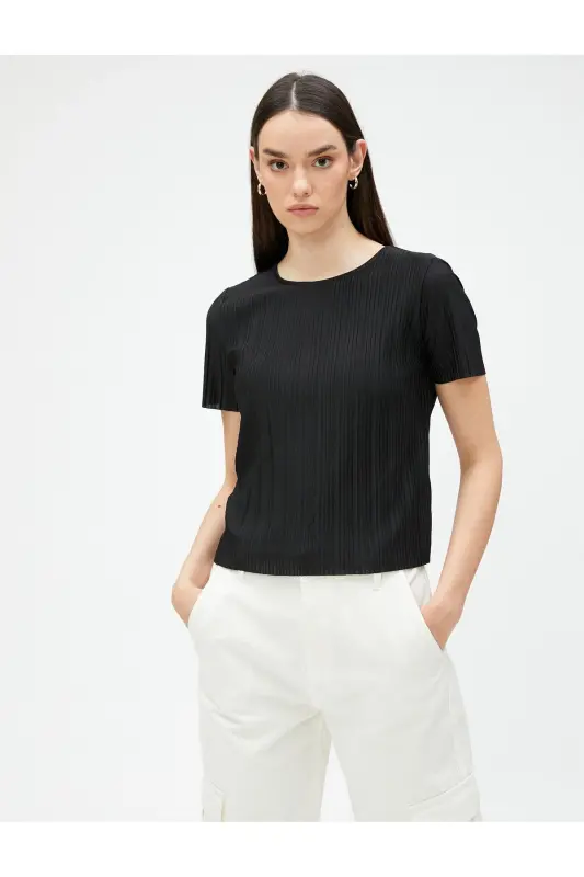 Pleated T-Shirt Short Sleeve Crew Neck-Black - 3