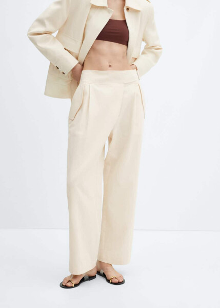 Pleated Wide-Leg Trousers - 11