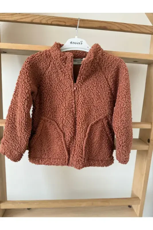 Плюшевая куртка для мальчиков Welsoft с боковыми карманами на молнии - 1