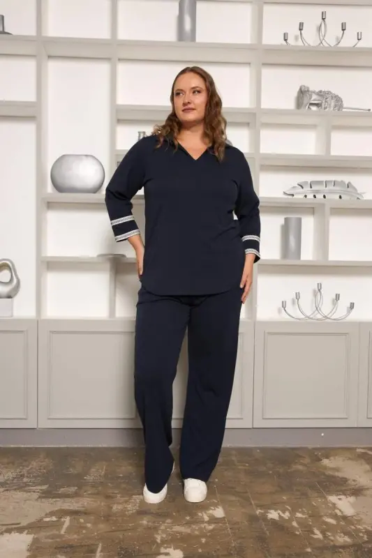 Plus Size Arm Embroidery Detailed Knitted Blouse Navy Blue - 7