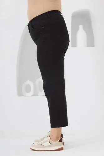 Plus Size Black Denim Jeans with Rhinestone Detail - BÜYÜKBEDENIZ (1)