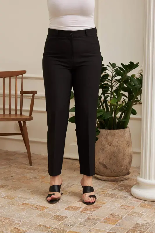 Plus Size Black Fabric Pants - BÜYÜKBEDENIZ