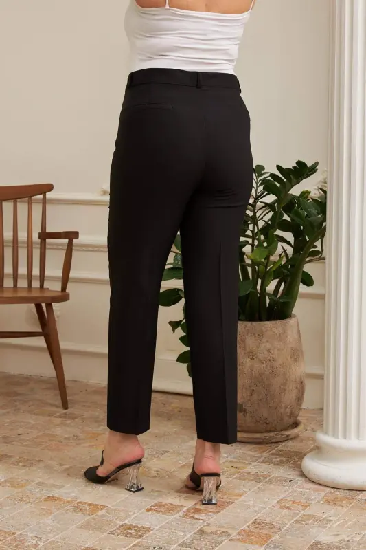 Plus Size Black Fabric Pants - 4