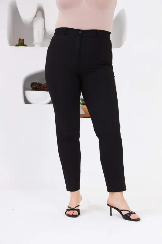 Plus Size Black Fabric Trousers with Pocket Detail - BÜYÜKBEDENIZ