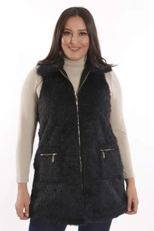 Plus Size Black Fur Vest with Zipper and Pocket Detail - 1
