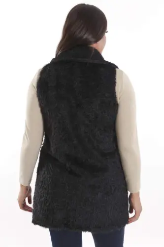 Plus Size Black Fur Vest with Zipper and Pocket Detail - 5
