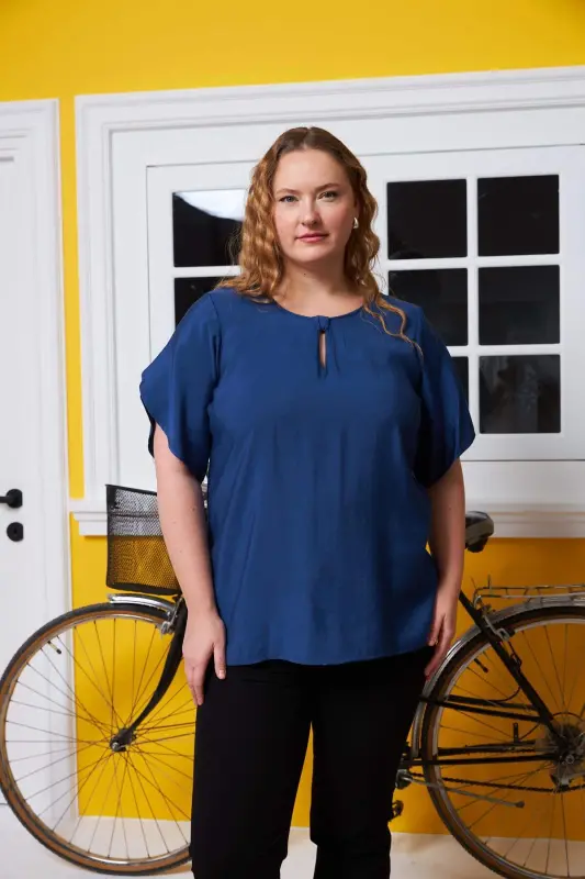 Plus Size Blouse Navy Blue with Collar and Sleeve Detail - BÜYÜKBEDENIZ