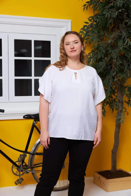 Plus Size Blouse White with Collar and Sleeve Detail - BÜYÜKBEDENIZ