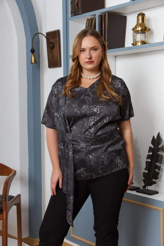 Plus Size Blouse with Belt Accessory Black - BÜYÜKBEDENIZ