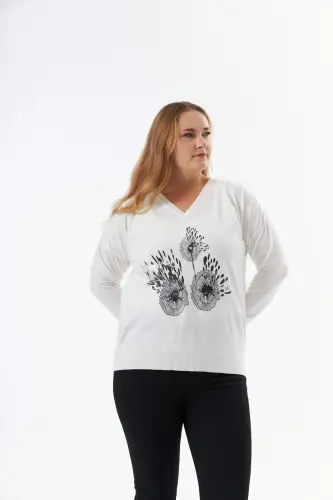 Plus Size Cashmere Blend V-Neck Printed Knit Sweater Ecru - 3