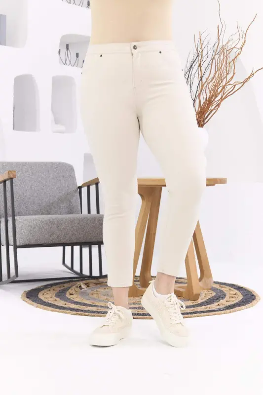 Plus Size Cotton Pants Cream with Pocket Detail - 1
