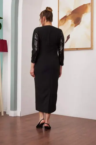 Plus Size Long Black Dress with Front Sequin Detail - 5