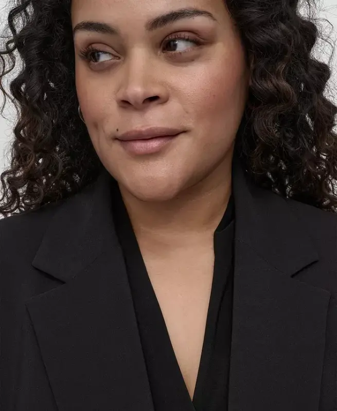 Plus Size One-Button Blazer - 5