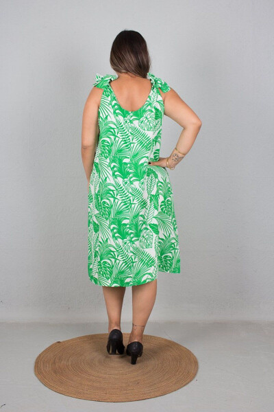 Plus Size One Dress Two Models Strapless And Neck Tie Dress Green - 14