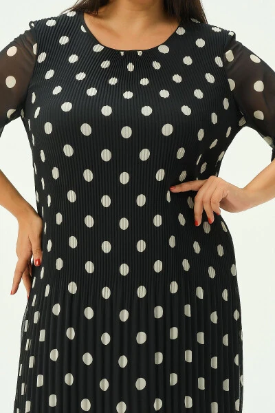 Plus Size Pleated Chiffon Dress - 4