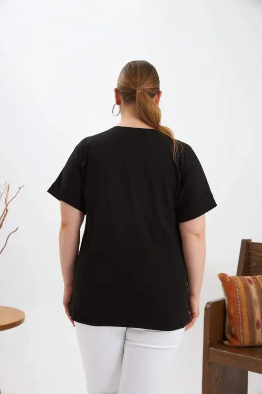 Plus Size Printed T-Shirt Black - 5