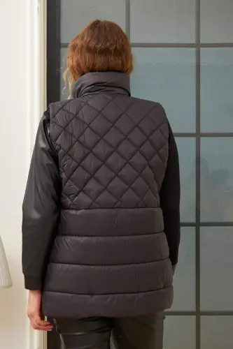 Plus Size Quilted Black Vest - 8