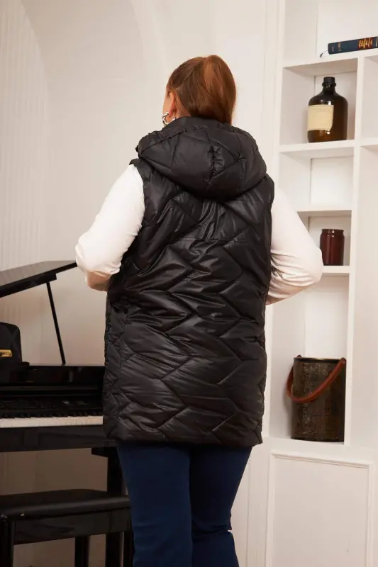 Plus Size Quilted Hooded Vest Black - 7