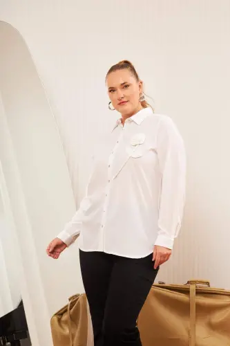 Plus Size Rose Accessory Shirt White - 4