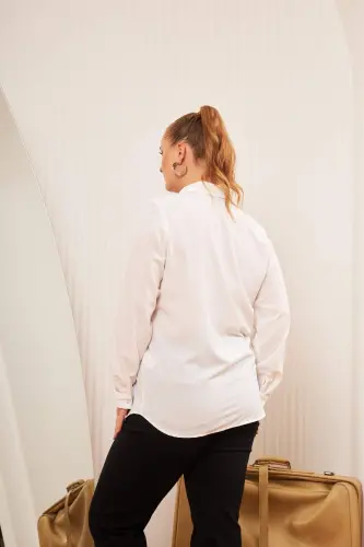 Plus Size Rose Accessory Shirt White - 7