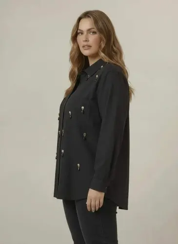 Plus Size Shirt with Pendulum Accessory Black - 6