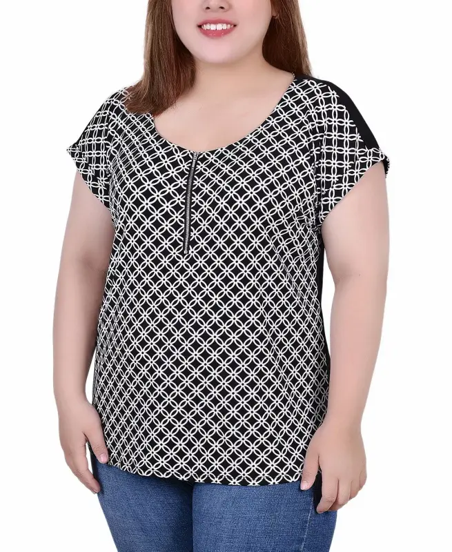 Plus Size Short Sleeve Half Zip Knit Top - 1