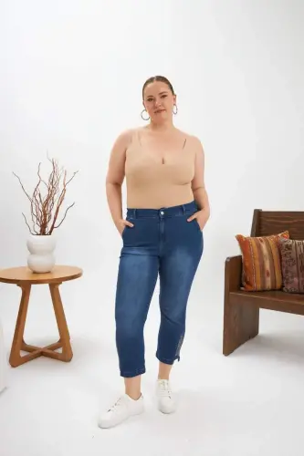 Plus Size Stone Detail Denim Capri Kim. Blue - 5