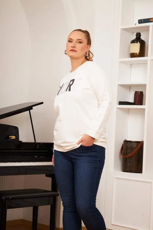 Plus Size Stone Printed Sweatshirt Ecru - 2
