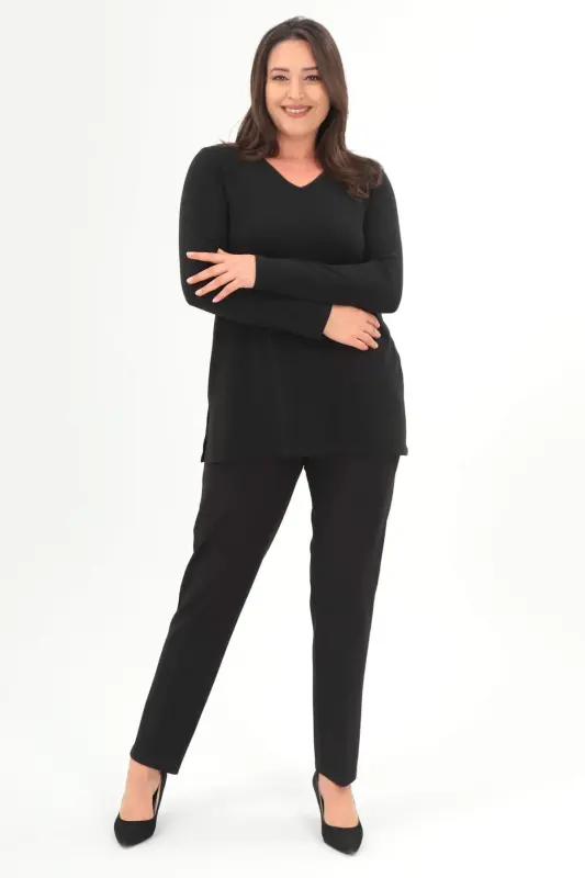 Plus Size V Neck Slit Basic Black Blouse - 2