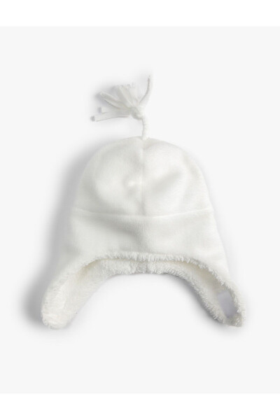 Plush earflap beanie with fleece lining - 4