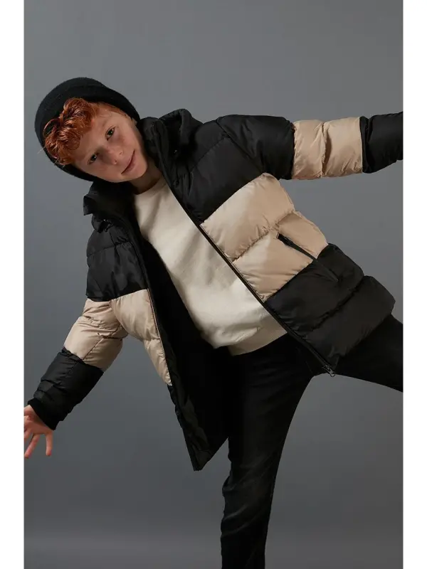 Plush Lined Detachable Hooded Puffer Coat 57611967-Black - 1