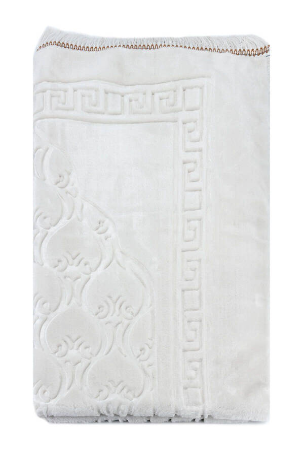 Plush Rug - White - 2