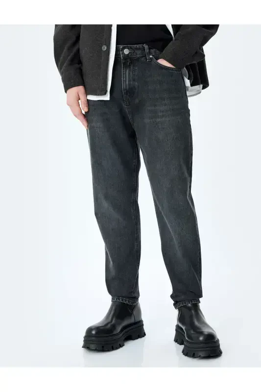 Pocket Normal Waist Loose Fit Jean Pants - Steve J - 3