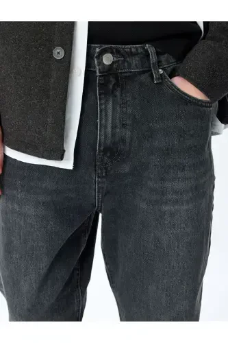 Pocket Normal Waist Loose Fit Jean Pants - Steve J - 5