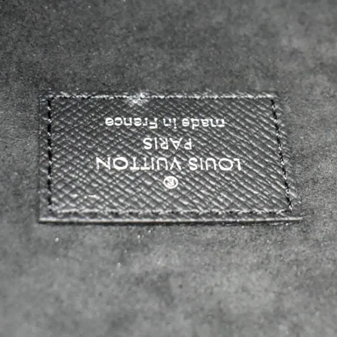 Поддержанная LOUIS VUITTON Галактика Pochette Monogram Холщовая Сумка Серая - 10