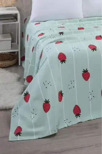 Покрывало для двуспальной кровати с клубничным рисунком 200 X 230 - MULBERRY (1)