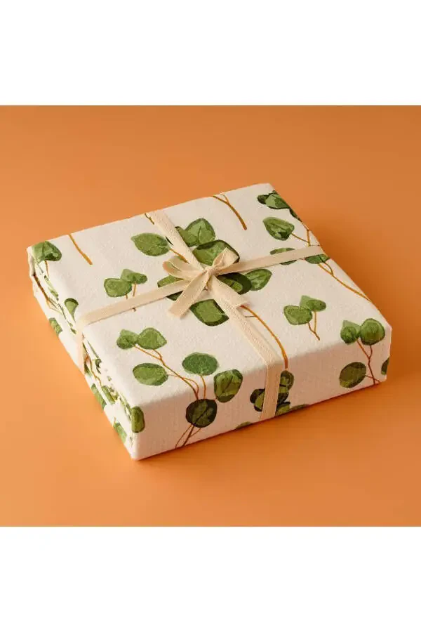 Покрывало односпальное хлопковое с принтом эвкалипта зеленого цвета (150x220 см) - 7