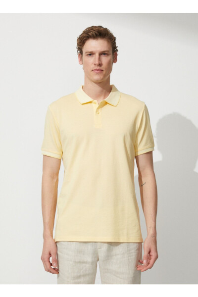 Polo Collar Yellow - White Men's T-shirt 4a9000000003 - 1