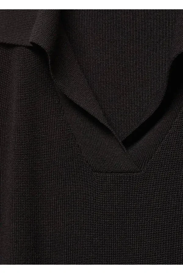 Polo Neck Knitted Vest - 5