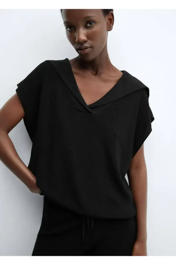 Polo Neck Knitted Vest - 8