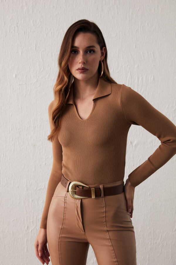 Polo Neck Sweater - Fawn - 1