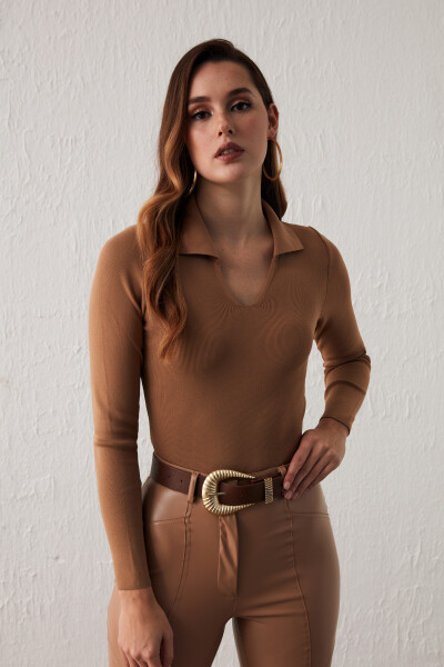 Polo Neck Sweater - Fawn - 4