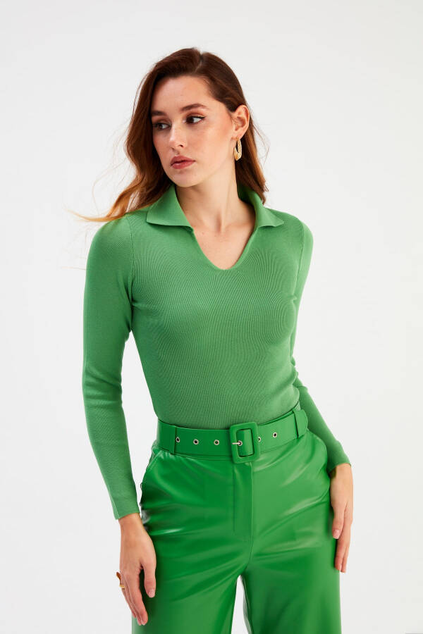 Polo Neck Sweater - Green - 2