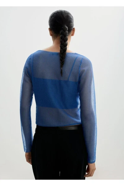 Полупрозрачная блуза-комбинезон со свитером - 4