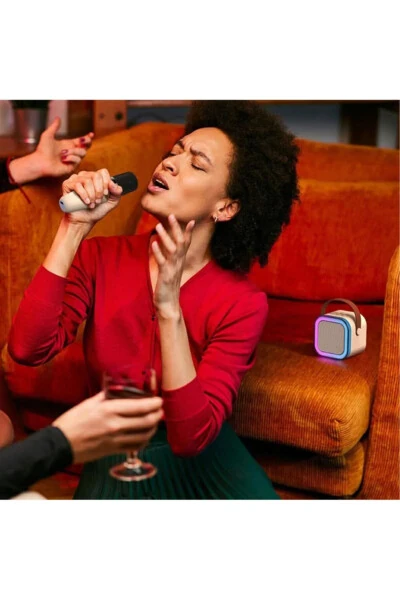 Портативный караоке-микрофон для детей со световыми эффектами и колонкой. - 7