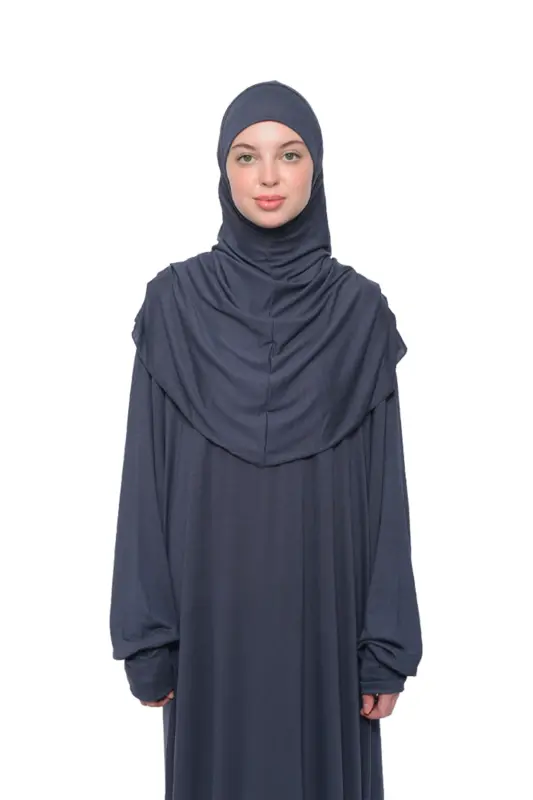 Практичное цельное платье для намаза из органического хлопка с рукавами-летучая мышь и съемным хиджабом серого цвета - 2