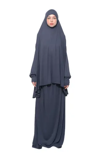 Pratik İki Parça Pamuklu Yarasa Kollu Başörtülü Organik Tesettür Namaz Elbisesi-Füme-Füme - 4